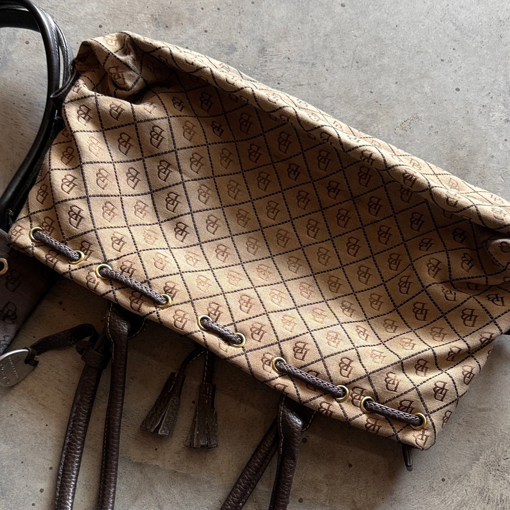 Dooney & Bourke Brown and Tan Signature Bags - Picture 6 of 13